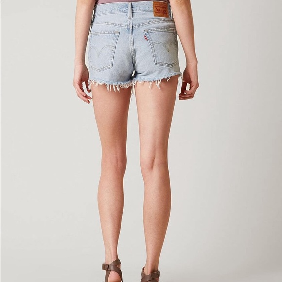 Levi’s 501 shorts size 26 NWT - Picture 4 of 11